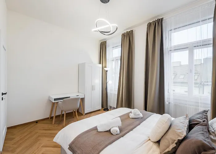 Apartment Modern In The Center Of *