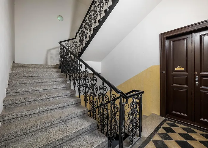 Modern In The Center Of Apartment Prag