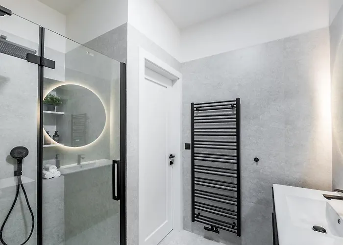 Modern In The Center Of